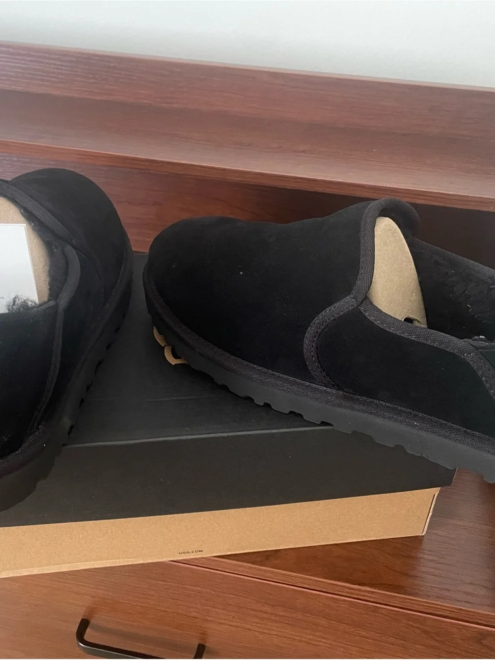 UGG many sturdy